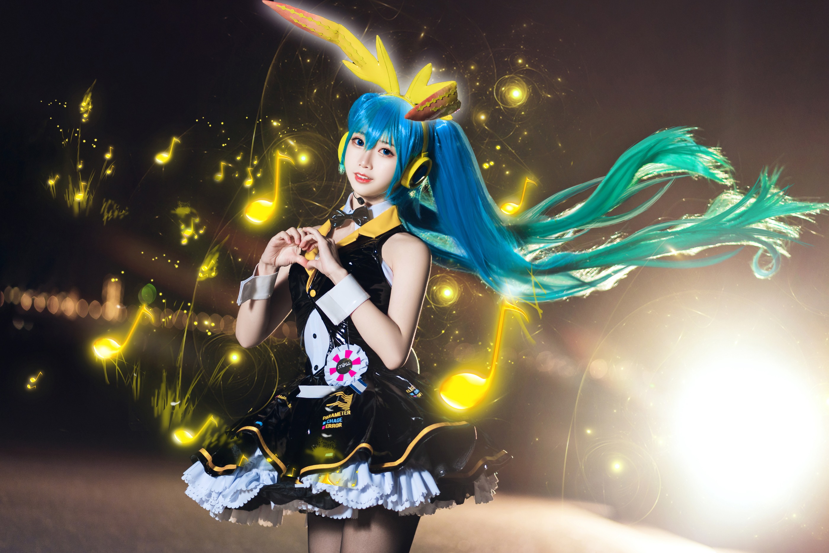 图片[1]-面饼仙儿 – NO.040 Coser面饼仙儿 初音Miku [19P]-XikXak